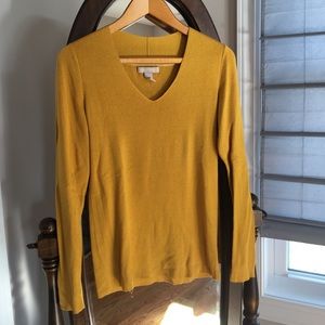 Banana Republic Mustard / Gold Sweater